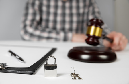 Il cessionario d'azienda risponde solidalmente per i debiti pregressi