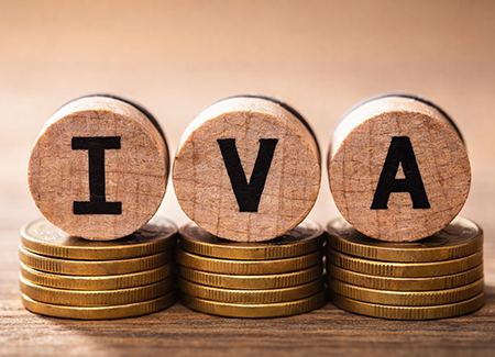 Triangolazioni “improprie” e detrazione Iva